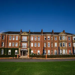 https://clifton-arms-hotel.hotelsin-chester.com