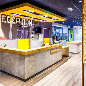 https://ibis-budget-luton-airport.cambridgehotelsuk.com
