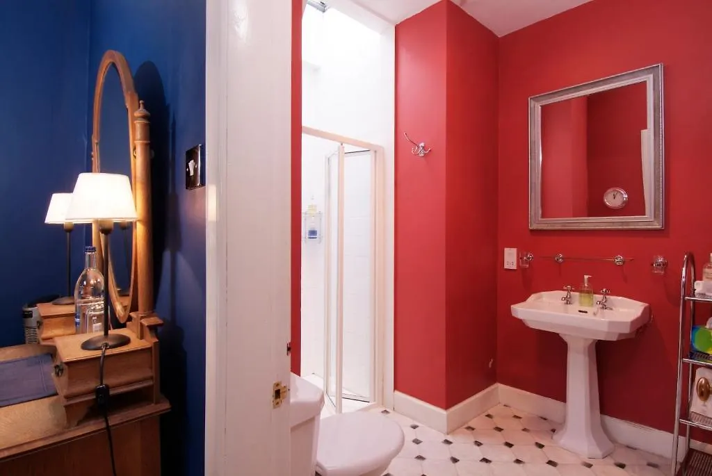 Southside Guest House Edinburgh 4*,
