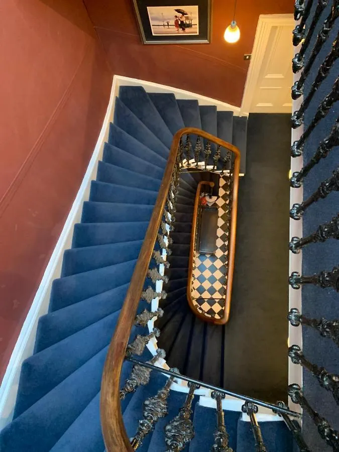 Southside Guest House EDI 4*,